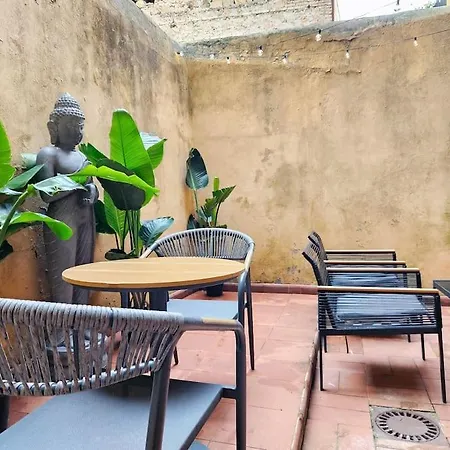 Vicolo Dell'atleta 23 - Garden In Trastevere Apartment